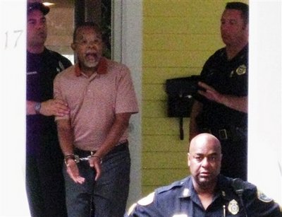 Gates says it's time to 'move on' from his arrest