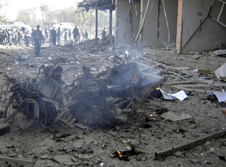Taliban suicide attack kills 17 in Afghan capital