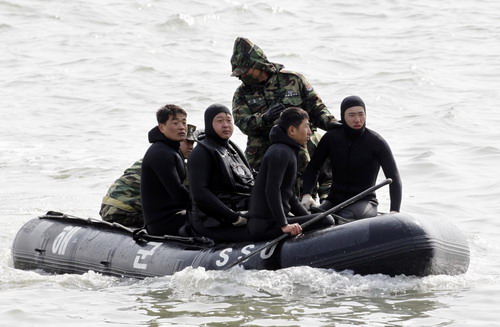 Rescue continues in ROK naval ship sinking, 46 still missing