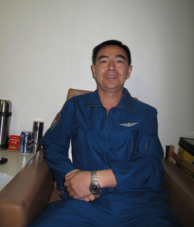 喜歡讀書(shū)愛(ài)聽(tīng)音樂(lè)的直升機(jī)組副團(tuán)長(zhǎng)