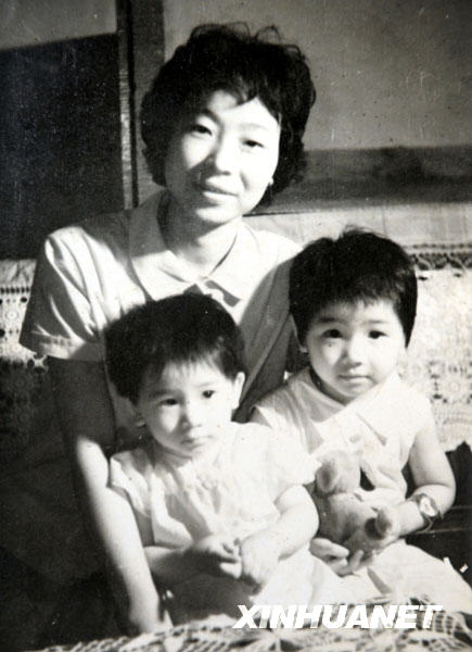 [共和國(guó)同齡人]張愛(ài)玲：能為顧客服務(wù)是一種幸福