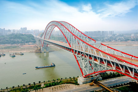 世界第一拱橋重慶朝天門(mén)長(zhǎng)江大橋建成通車<STRONG></STRONG>