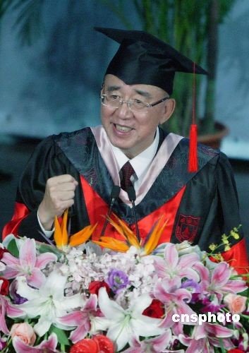 吳伯雄：希望兩岸炮口相向兵戎相見(jiàn)永不再現(xiàn)