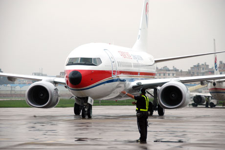 東航云南分公司波音737系列機(jī)隊(duì)躍至30架規(guī)模
