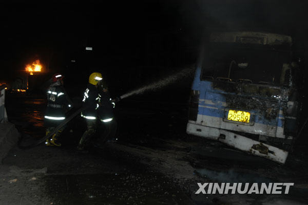 人民日報評論：維護法律尊嚴　確保社會穩(wěn)定