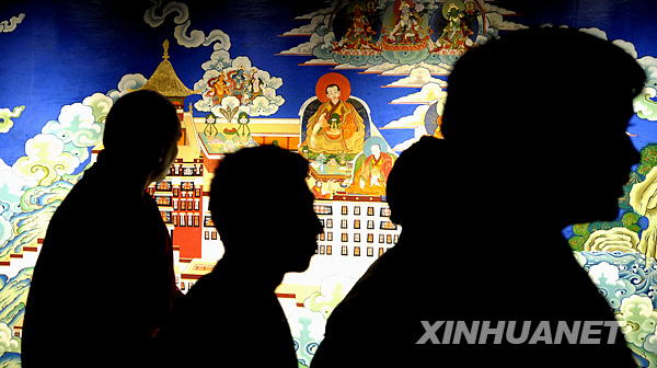 布達(dá)拉宮珍寶館正式向公眾開放[組圖]