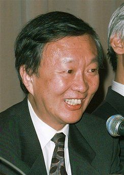 華人高錕及兩名美科學(xué)家獲諾貝爾物理學(xué)獎