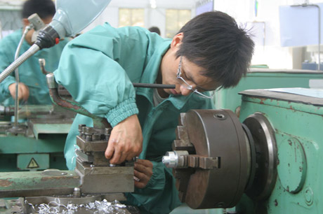 高校學(xué)子大連競技工程訓(xùn)練能力