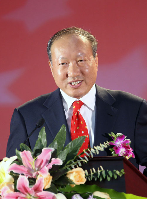 海航與國(guó)家大劇院戰(zhàn)略合作協(xié)議簽字儀式啟動(dòng)(圖)