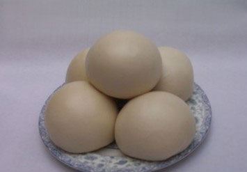 各行業(yè)年終獎(jiǎng)盤點(diǎn):有的發(fā)奔馳車 有的發(fā)衛(wèi)生巾