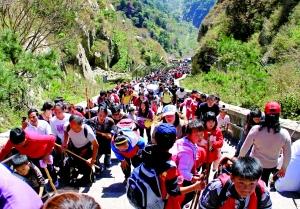 國內(nèi)景區(qū)票價怪象：各省高于北京 國內(nèi)高于國外