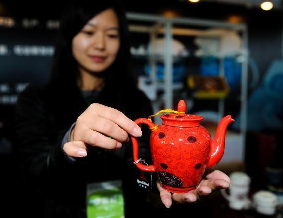 茶博會(huì)上過(guò)“茶癮”