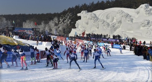 2013年中國長春凈月潭瓦薩國際滑雪節(jié)盛裝啟幕