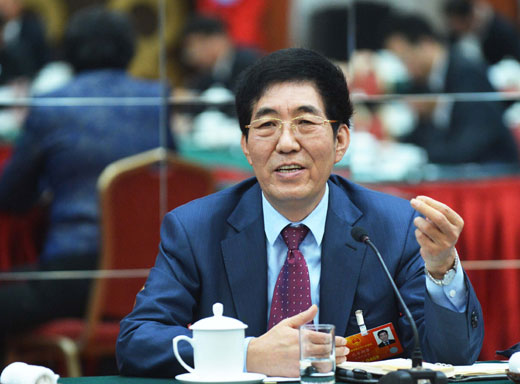 吉林省代表團(tuán)審議國務(wù)院機(jī)構(gòu)改革和職能轉(zhuǎn)變方案