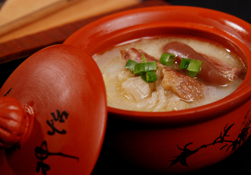 驢肉燴酸菜 最?lèi)?ài)那酸濃醇香