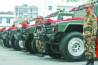 國(guó)產(chǎn)“梟龍”越野車(chē)將量產(chǎn) 性能或超悍馬(圖)