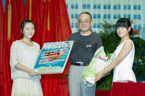 江蘇好人楊福星：78歲老教授帶病義務(wù)作三百場(chǎng)報(bào)告