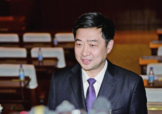 汪泉當(dāng)選無(wú)錫市長(zhǎng)