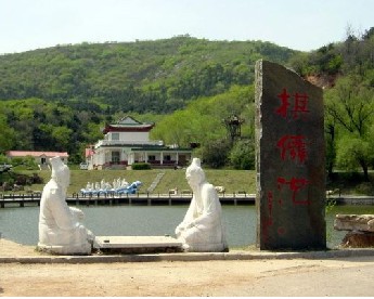 沈陽(yáng)棋盤山風(fēng)景區(qū)