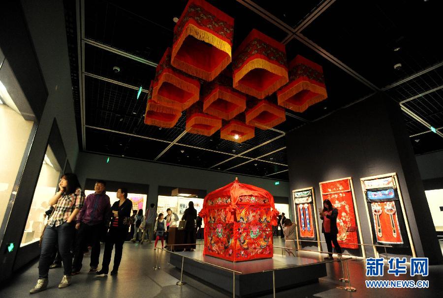 遼寧省博物館新館正式向公眾開(kāi)放