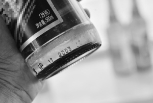 沈陽啤酒瓶多“超期服役” 若磨損增爆裂風(fēng)險
