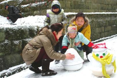 瑞雪兆豐年 四川大部迎新年第一場雪