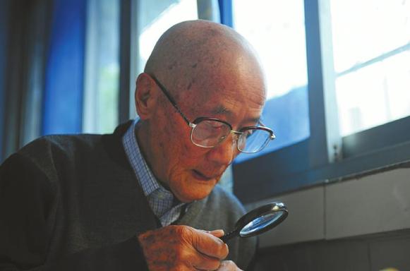 四川98歲抗戰(zhàn)老兵鄭維邦：不把鬼子趕走，絕不下戰(zhàn)場(chǎng)