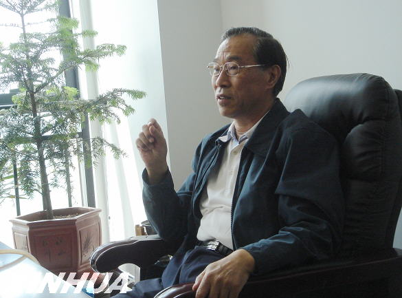黃可華：藝術(shù)家的靈魂 詩(shī)一般的創(chuàng)意