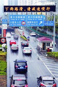 延?xùn)|隧道大修首考三橋一隧 早晚高峰增車近萬