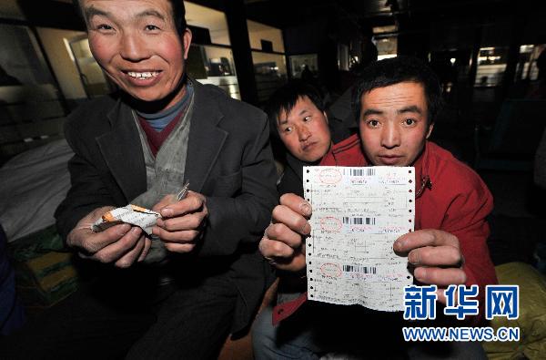 “三大難題”考驗(yàn)春運(yùn) 近29億人次能不能“走得動”