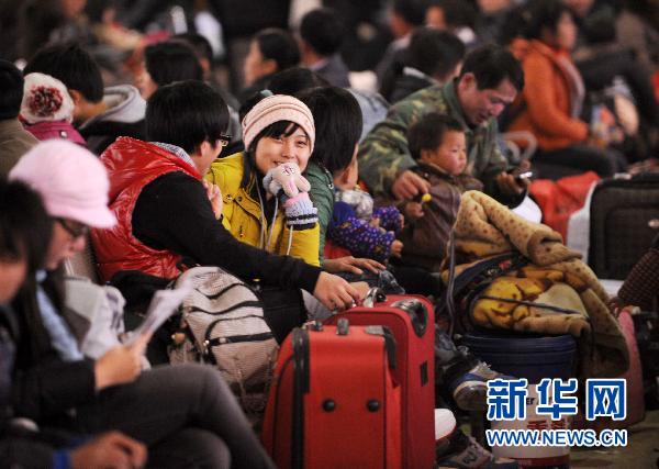 “三大難題”考驗(yàn)春運(yùn) 近29億人次能不能“走得動”