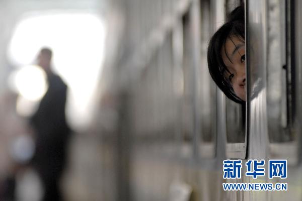 “三大難題”考驗(yàn)春運(yùn) 近29億人次能不能“走得動”