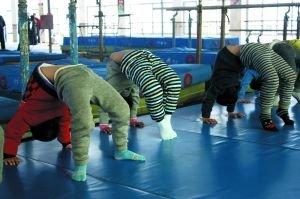 湖北仙桃斥3億發(fā)展體操：學(xué)童4歲入學(xué) 9成遭淘汰