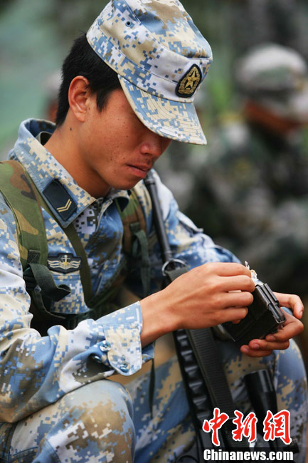神槍手是這樣練出來的！中國非特種專業(yè)狙擊手集訓