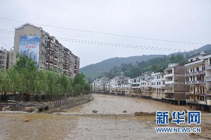 貴州發(fā)生嚴重暴雨洪澇災情