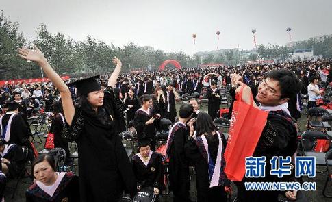 又到一年畢業(yè)時