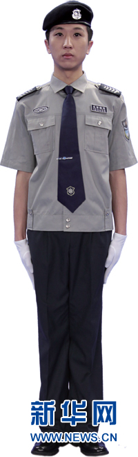 全國保安將換著新式服裝和統(tǒng)一標(biāo)志(組圖)