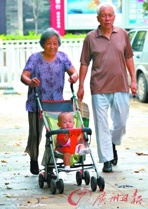 人大代表陳洪先建議：給獨生子女父母放“看護(hù)假”
