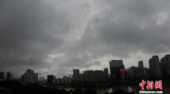 中國南方現(xiàn)今年以來最強(qiáng)降雨 各地積極防災(zāi)減災(zāi)