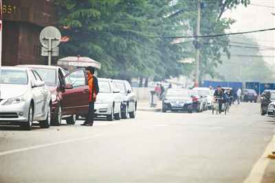 停車，難以捉摸的“黑收費” 圖