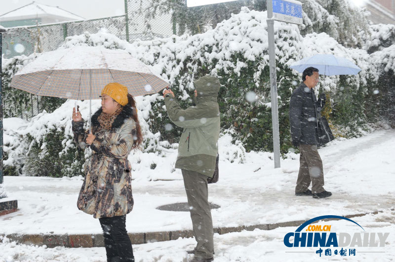 冷空氣來襲 吉林長(zhǎng)春迎下半年首場(chǎng)降雪