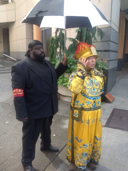 老外含淚訴說(shuō)：娶了中國(guó)太太的凄慘下場(chǎng)