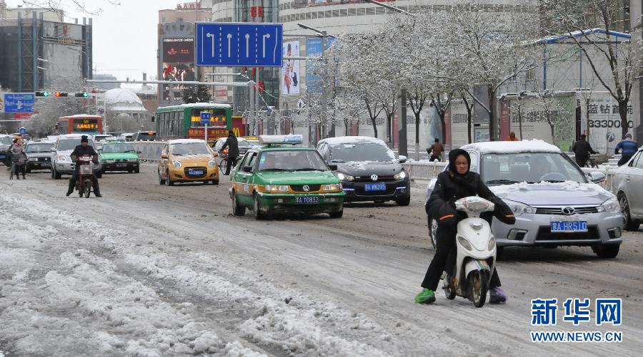 我國(guó)多地現(xiàn)降溫雨雪天氣