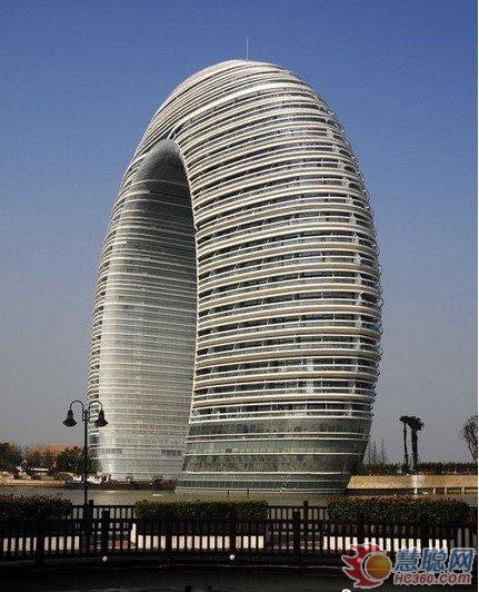 剛走“秋褲門(mén)”又來(lái)“馬桶圈” 七星酒店網(wǎng)絡(luò)走紅