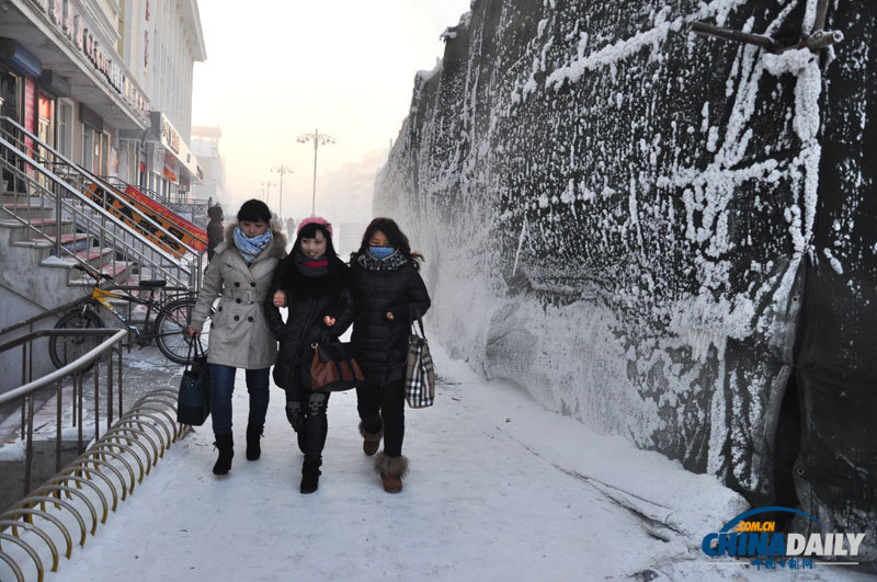 呼倫貝爾遭遇風雪降溫 局地氣溫逼近-40℃