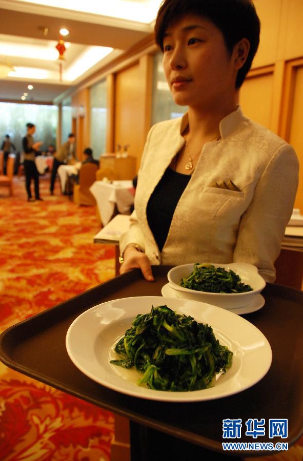 拒絕舌尖上的浪費(fèi)　各地多家飯店推出“半份菜”服務(wù)