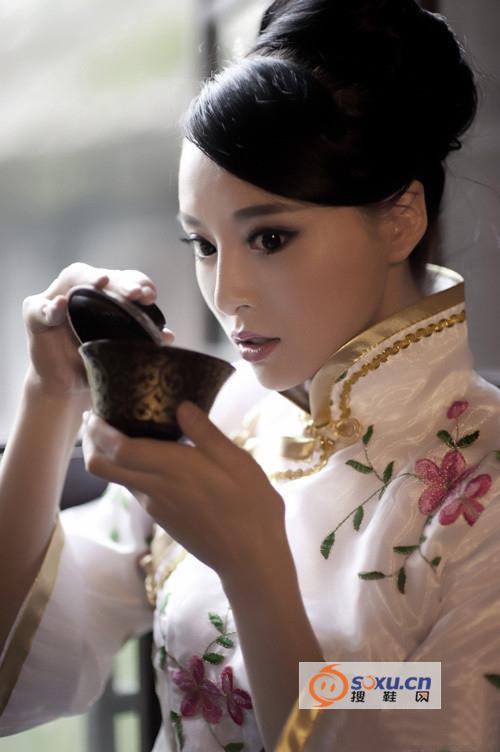 駱琦牽手成功 盤點(diǎn)《非誠(chéng)勿擾》女神級(jí)女嘉賓