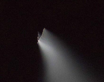 我國多地出現(xiàn)UFO 網(wǎng)友分析疑是反導(dǎo)試驗(yàn)（圖）