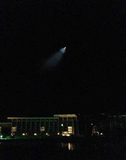我國多地出現(xiàn)UFO 網(wǎng)友分析疑是反導(dǎo)試驗(yàn)（圖）