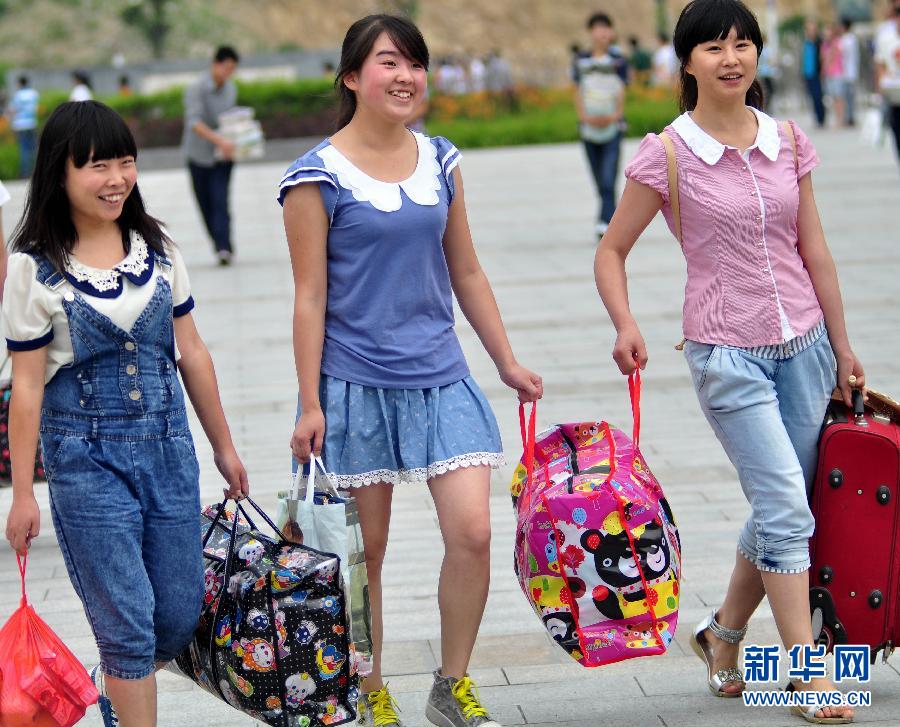 高考，我們來了！全國各地考生迎高考